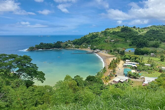 Island Tour (Food and Drinks include) - A quick island sampler in three and a half hours