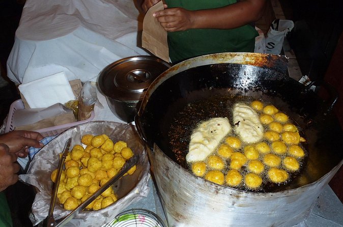 Live Steel Drums & Street Food Experience! - The optional nightlife extension