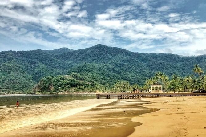 Maracas Beach Excursion & City Pass by tour - Red House and Woodford Square show the capital’s civic center