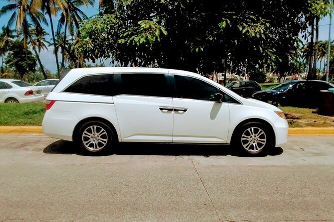 Port of Spain to Port of Spain Airport (POS) -Departure Transfer - The airport arrival and the handoff