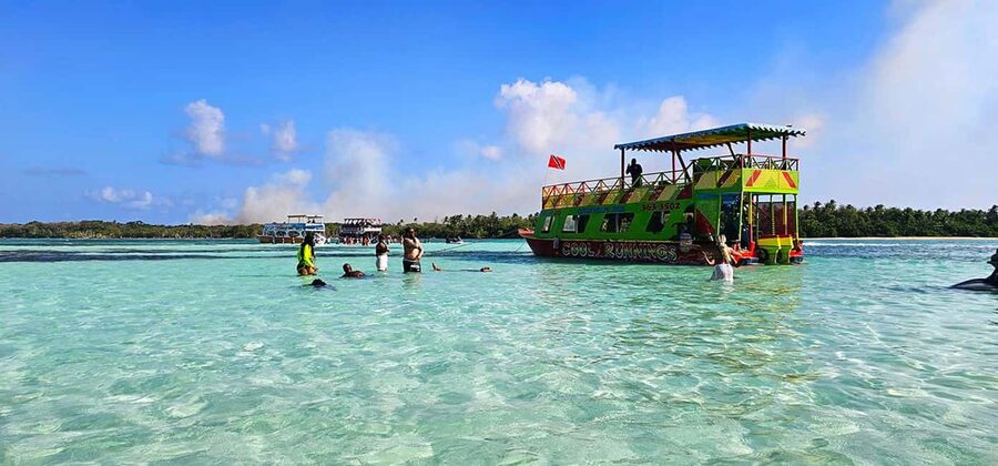 Tobago: Coral Reef Boat Tour with BBQ and Transfer - The crew and the overall mood